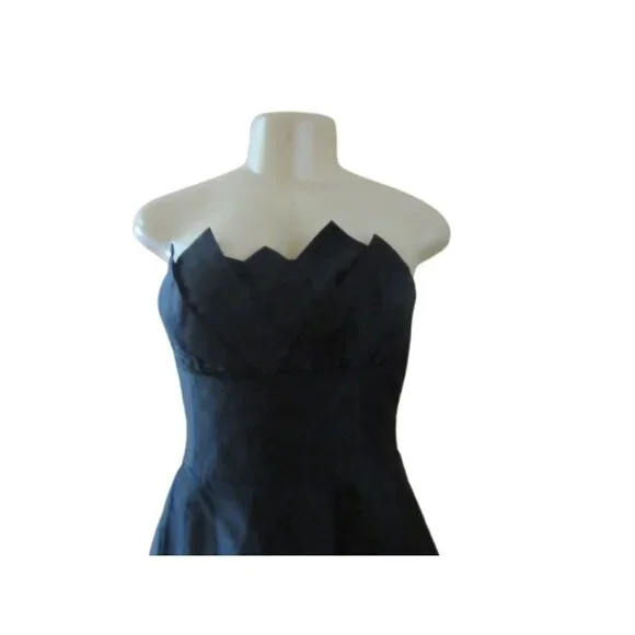 Vintage Trina Turk Black Silk Sleeveless Party Dress W/ Ruffles Size 4 - Picture 3 of 9